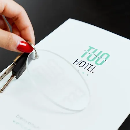 Tuo 滨海波利尼亚诺