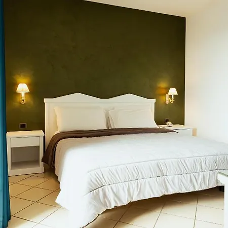 Hotel Tuo 3*